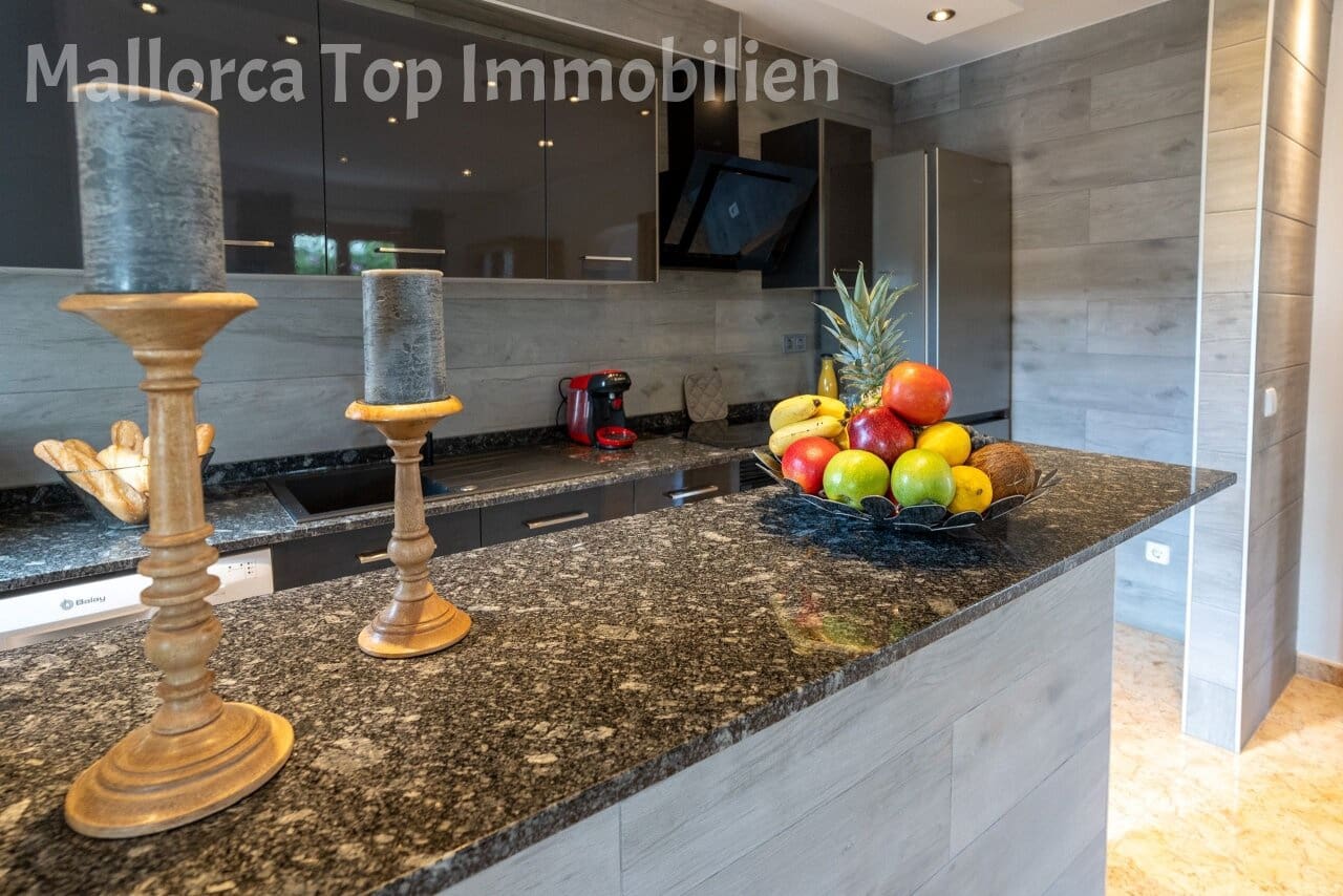 7 soveværelse Semi-Rækkehus til salg i Cala Pi med swimmingpool garage - € 1.600.000 (Ref: 7764495)