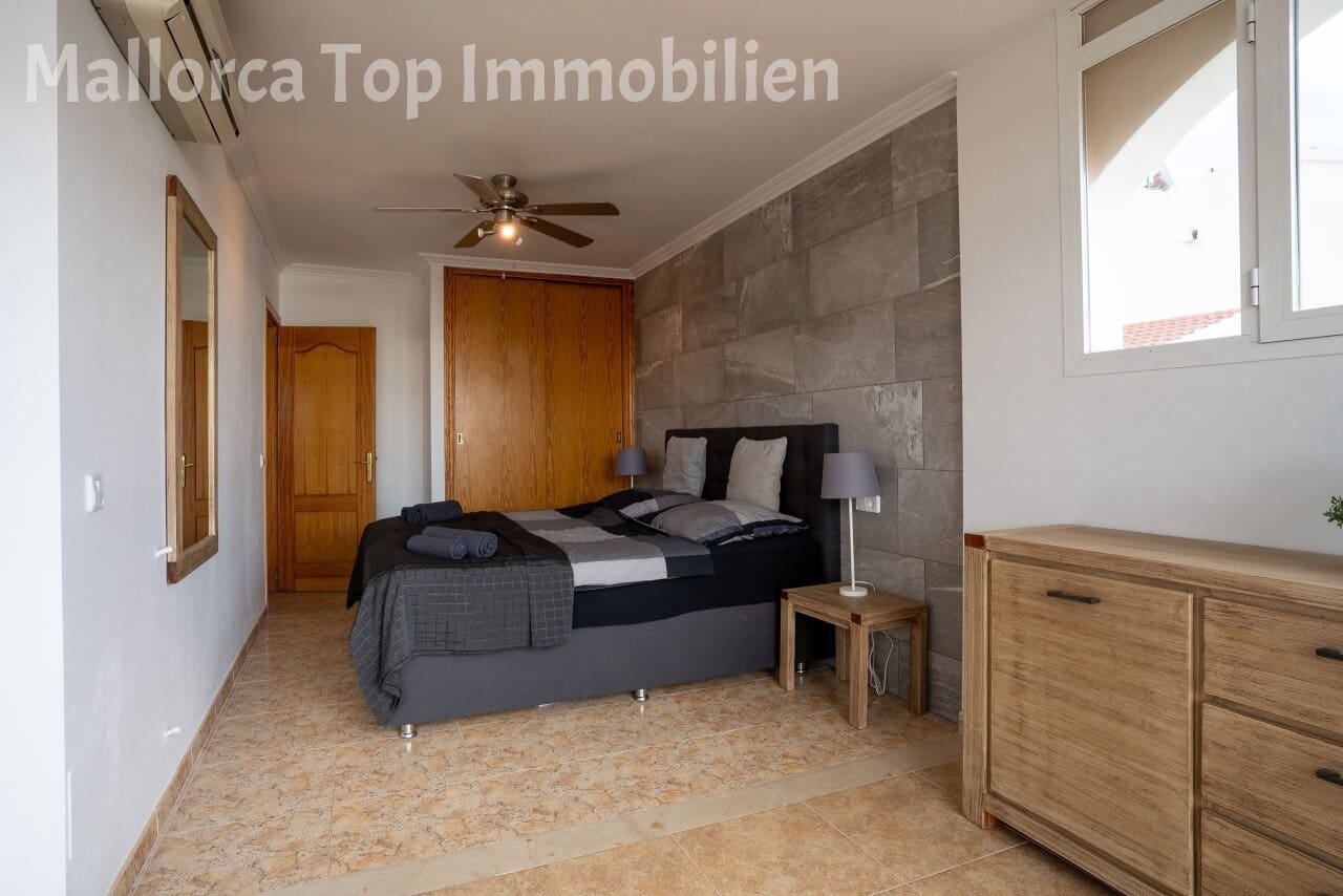 7 soveværelse Semi-Rækkehus til salg i Cala Pi med swimmingpool garage - € 1.600.000 (Ref: 7764495)