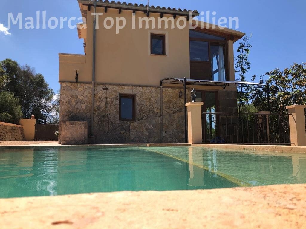 2 soveværelse Finca/Landehus til salg i Llucmajor med swimmingpool garage - € 740.000 (Ref: 7764514)