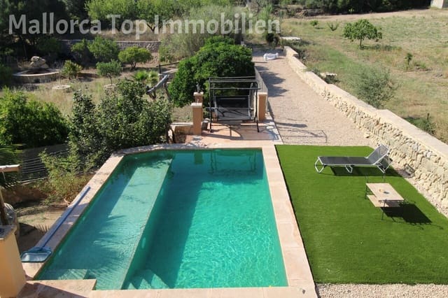 2 soveværelse Finca/Landehus til salg i Llucmajor med swimmingpool garage - € 740.000 (Ref: 7764514)