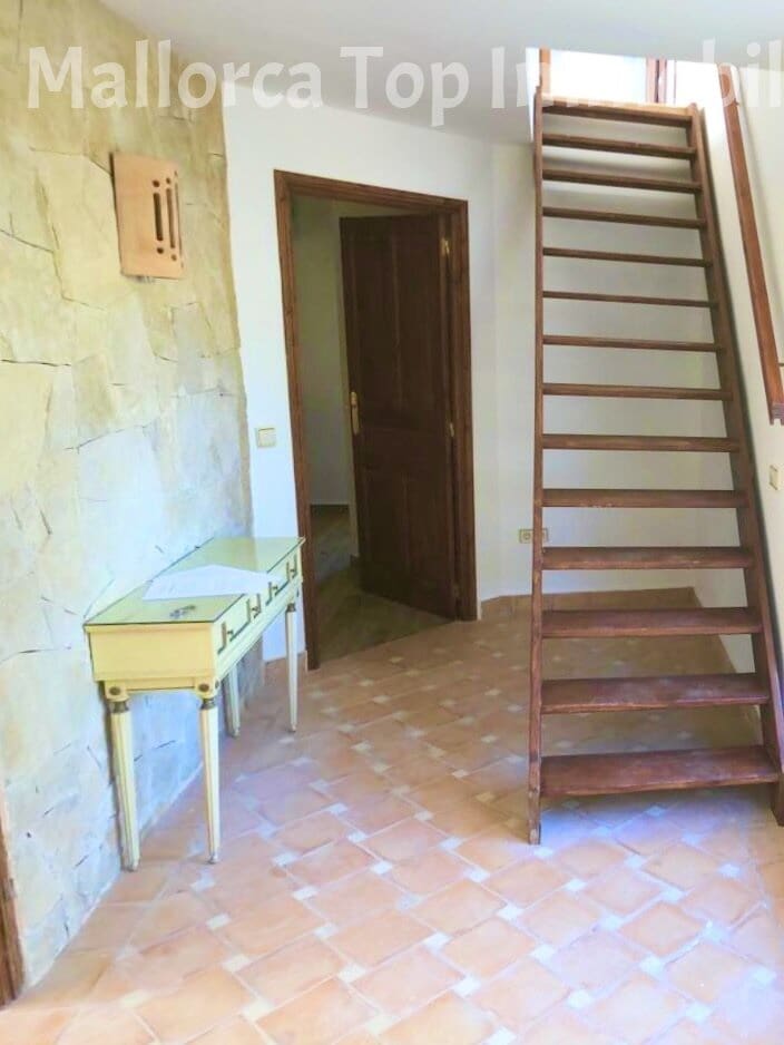 2 soveværelse Finca/Landehus til salg i Llucmajor med swimmingpool garage - € 740.000 (Ref: 7764514)