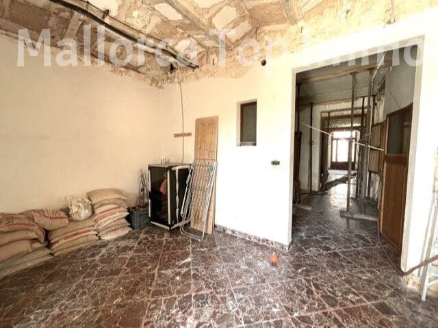 5 sovrum Hus till salu i Llucmajor med garage - 375 000 € (Ref: 7764531)