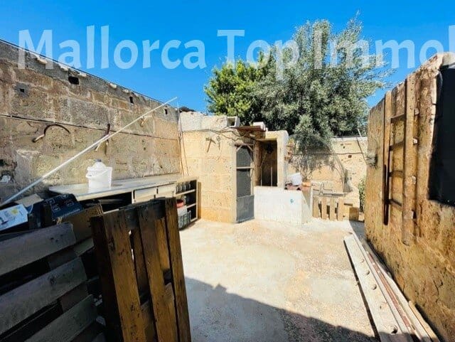 5 sovrum Hus till salu i Llucmajor med garage - 375 000 € (Ref: 7764531)