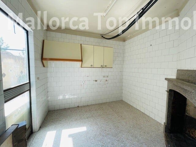 5 sovrum Hus till salu i Llucmajor med garage - 375 000 € (Ref: 7764531)