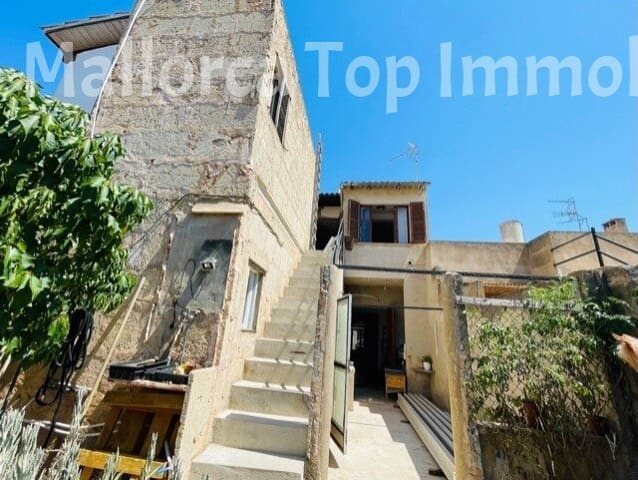 5 sovrum Hus till salu i Llucmajor med garage - 375 000 € (Ref: 7764531)