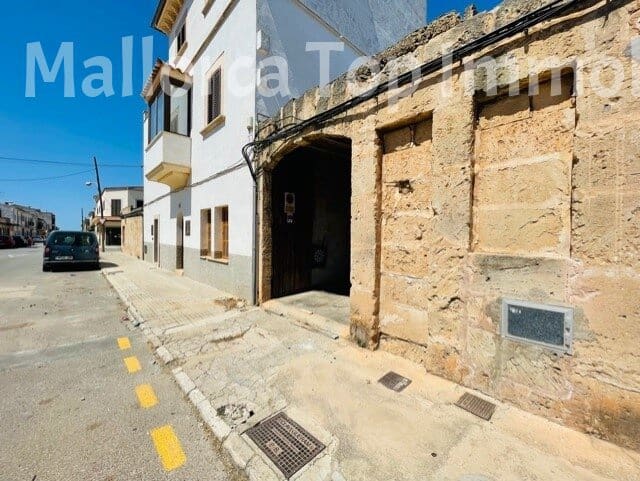 5 sovrum Hus till salu i Llucmajor med garage - 375 000 € (Ref: 7764531)