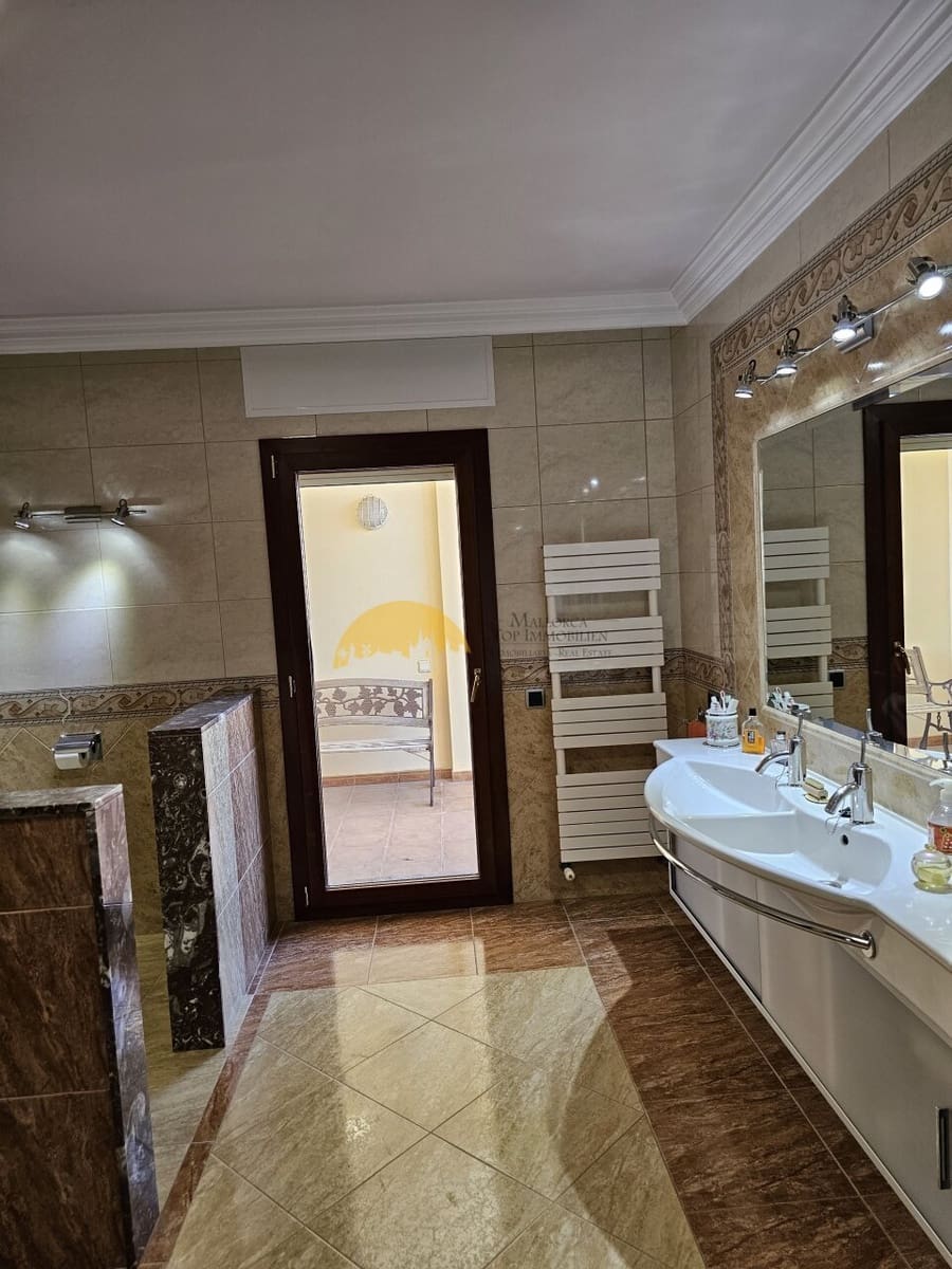 5 sovrum Hus till salu i Inca med pool garage - 1 495 000 € (Ref: 7862625)