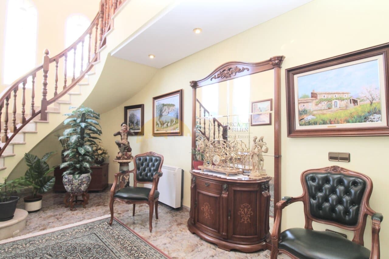 4 sypialnia Willa na sprzedaż w Maioris Decima z basenem garażem - 1 800 000 € (Ref: 7883653)