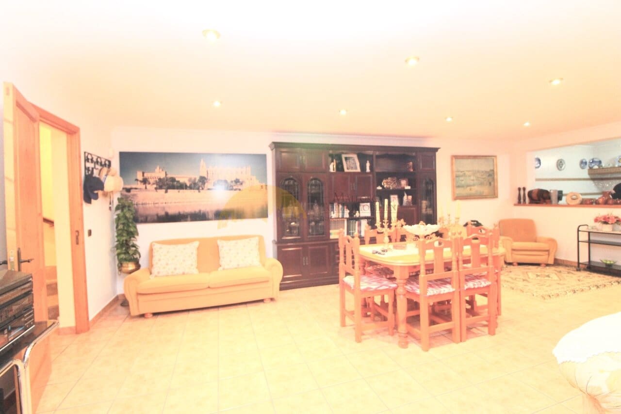 4 sypialnia Willa na sprzedaż w Maioris Decima z basenem garażem - 1 800 000 € (Ref: 7883653)