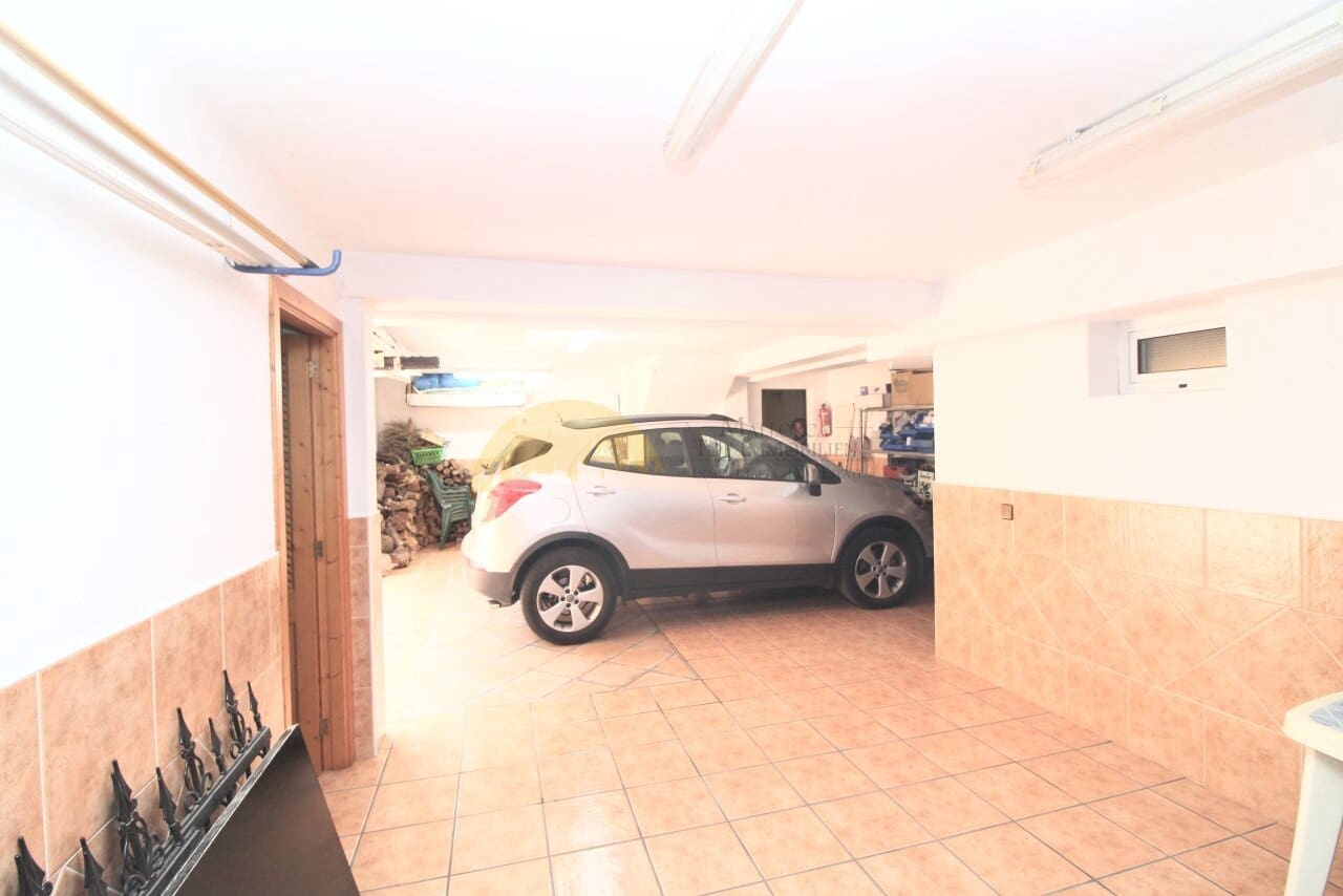 4 sypialnia Willa na sprzedaż w Maioris Decima z basenem garażem - 1 800 000 € (Ref: 7883653)