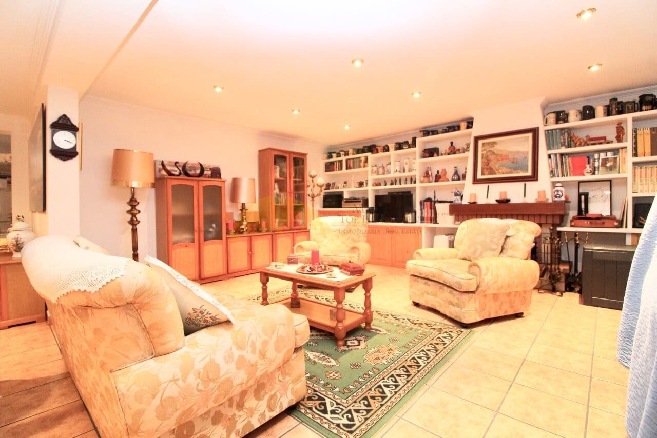 4 sypialnia Willa na sprzedaż w Maioris Decima z basenem garażem - 1 800 000 € (Ref: 7883653)