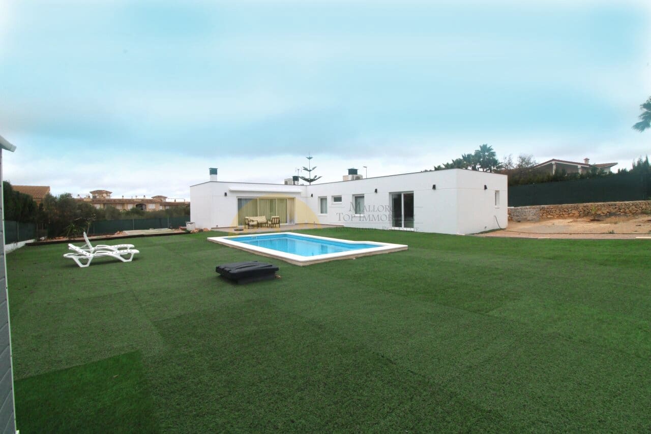 3 bedroom Bungalow for sale in Sa Torre (Llucmajor) with pool garage - € 1,300,000 (Ref: 7958905)