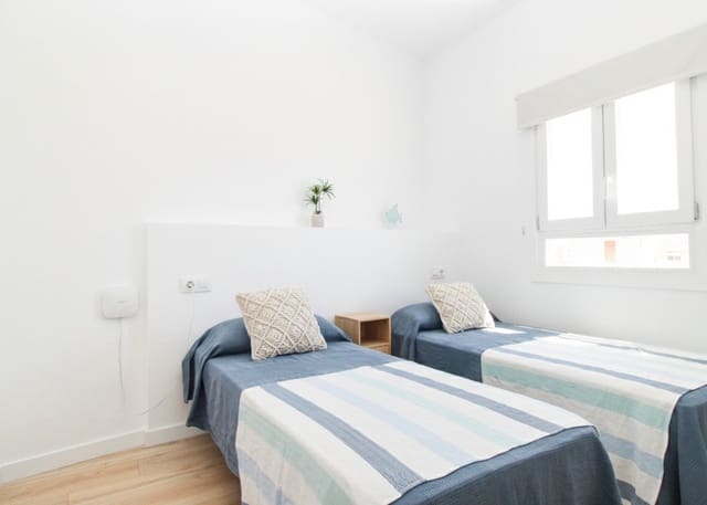 2 makuuhuone Kattohuoneisto myytävänä paikassa Palma de Mallorca - 370 000 € (Ref: 9401375)