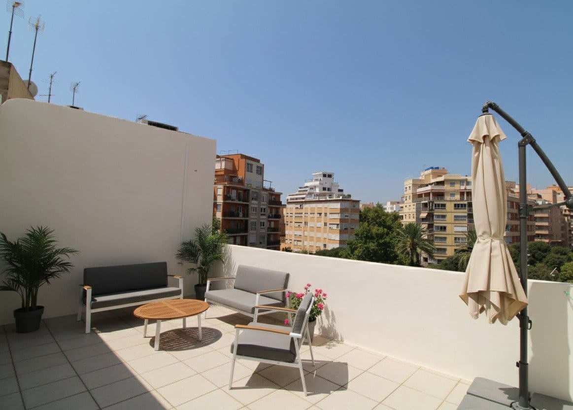 2 makuuhuone Kattohuoneisto myytävänä paikassa Palma de Mallorca - 370 000 € (Ref: 9401375)