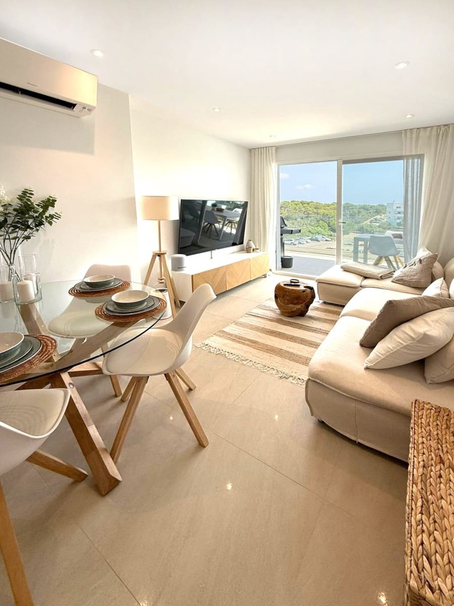 2 bedroom Apartment for sale in Cala d'Or with pool garage - € 405,000 (Ref: 9401379)