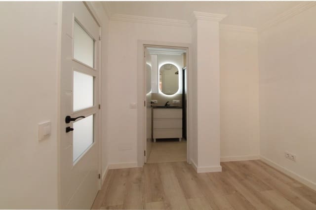 2 soveværelse Penthouse til salg i Santa Ponsa, Calvià med swimmingpool garage - € 597.000 (Ref: 9401382)