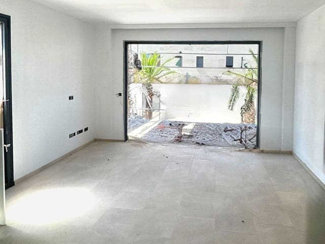 2 soverom Penthouse til salgs i Palma de Mallorca med svømmebasseng garasje - € 1 675 000 (Ref: 9401385)