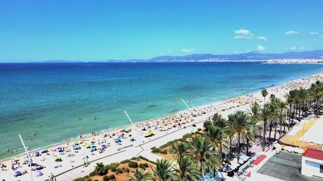 2 soverom Penthouse til salgs i Palma de Mallorca med svømmebasseng garasje - € 1 675 000 (Ref: 9401385)