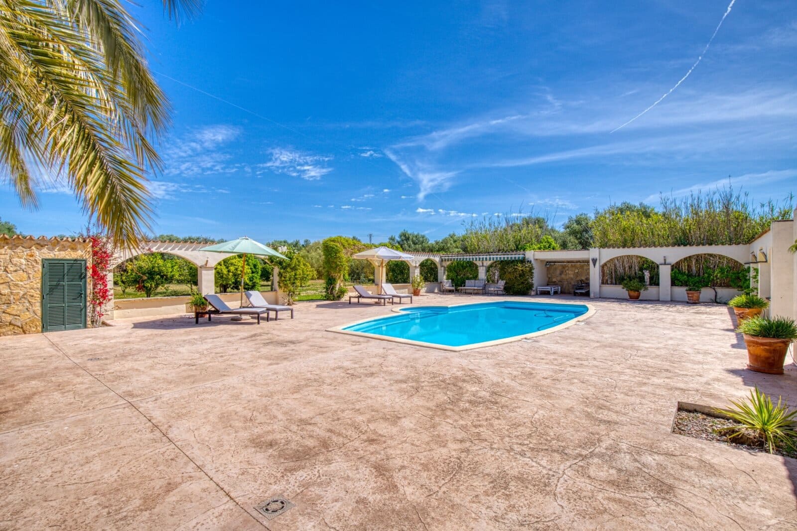4 bedroom Finca/Country House for sale in Llucmajor with pool garage - € 1,295,000 (Ref: 9401386)