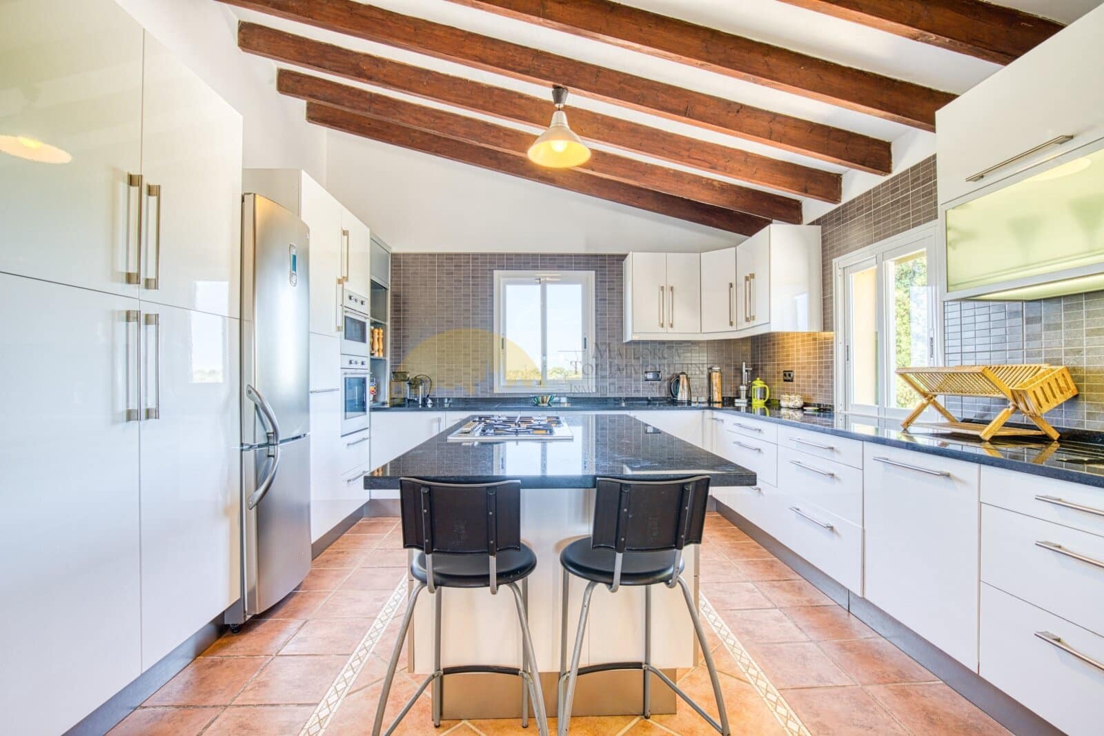 4 bedroom Finca/Country House for sale in Llucmajor with pool garage - € 1,295,000 (Ref: 9401386)