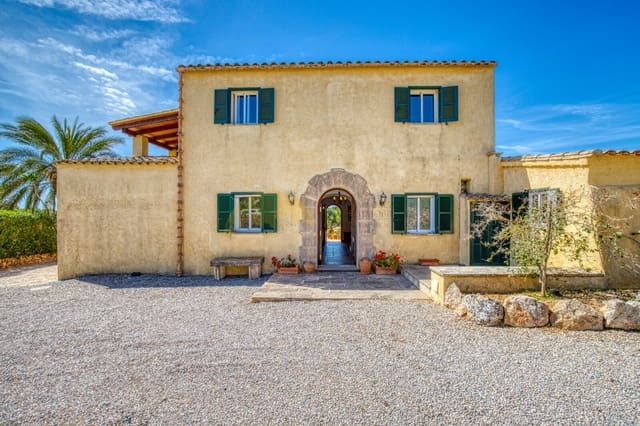 4 chambre Finca/Maison de Campagne à vendre à Llucmajor avec piscine garage - 1 295 000 € (Ref: 9401386)