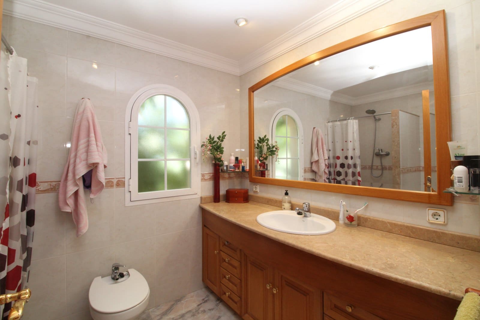 Chalet de 4 habitaciones en Badia Blava en venta con piscina garaje - 990.000 € (Ref: 9401387)