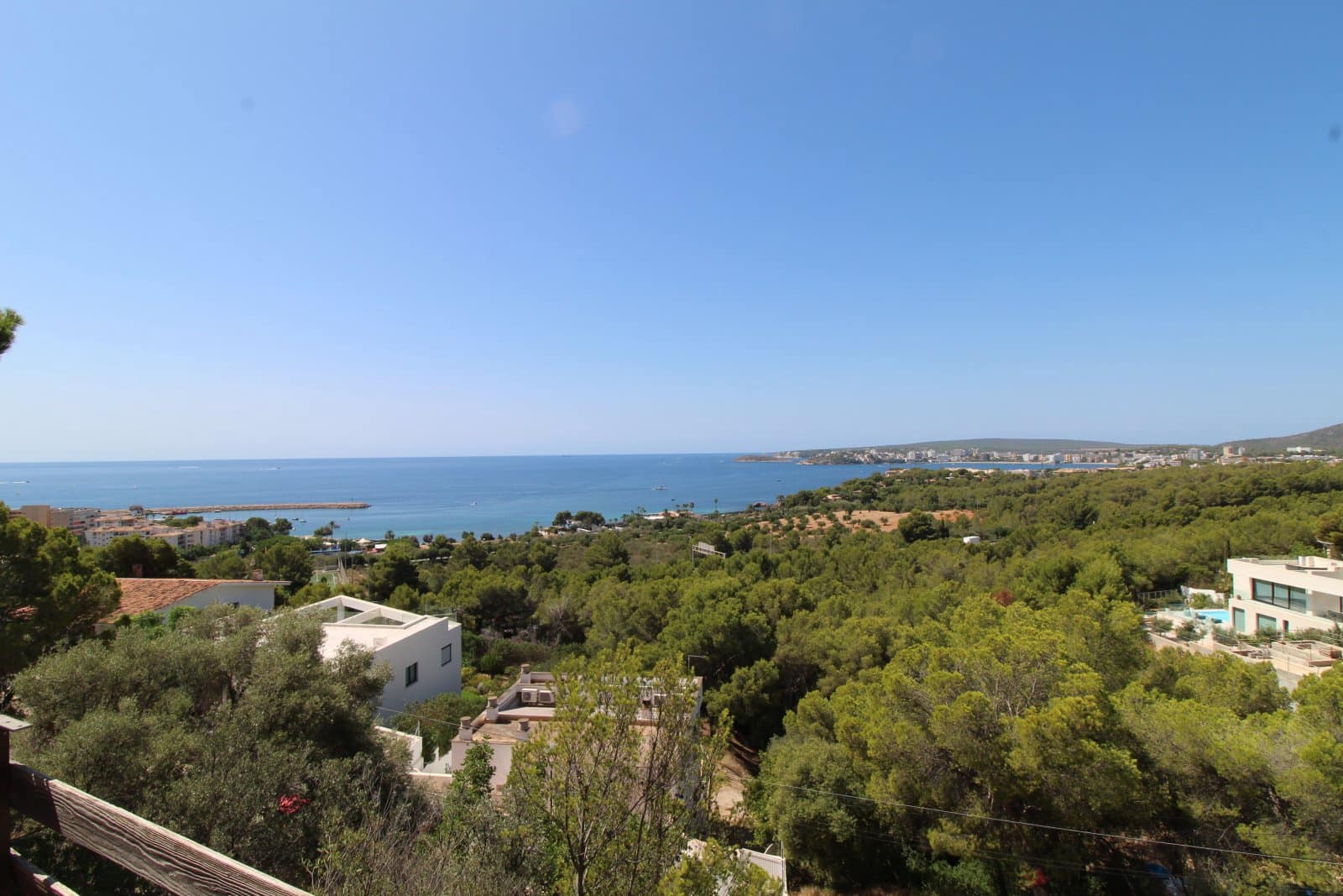 Chalet de 4 habitaciones en Badia Blava en venta con piscina garaje - 990.000 € (Ref: 9401387)