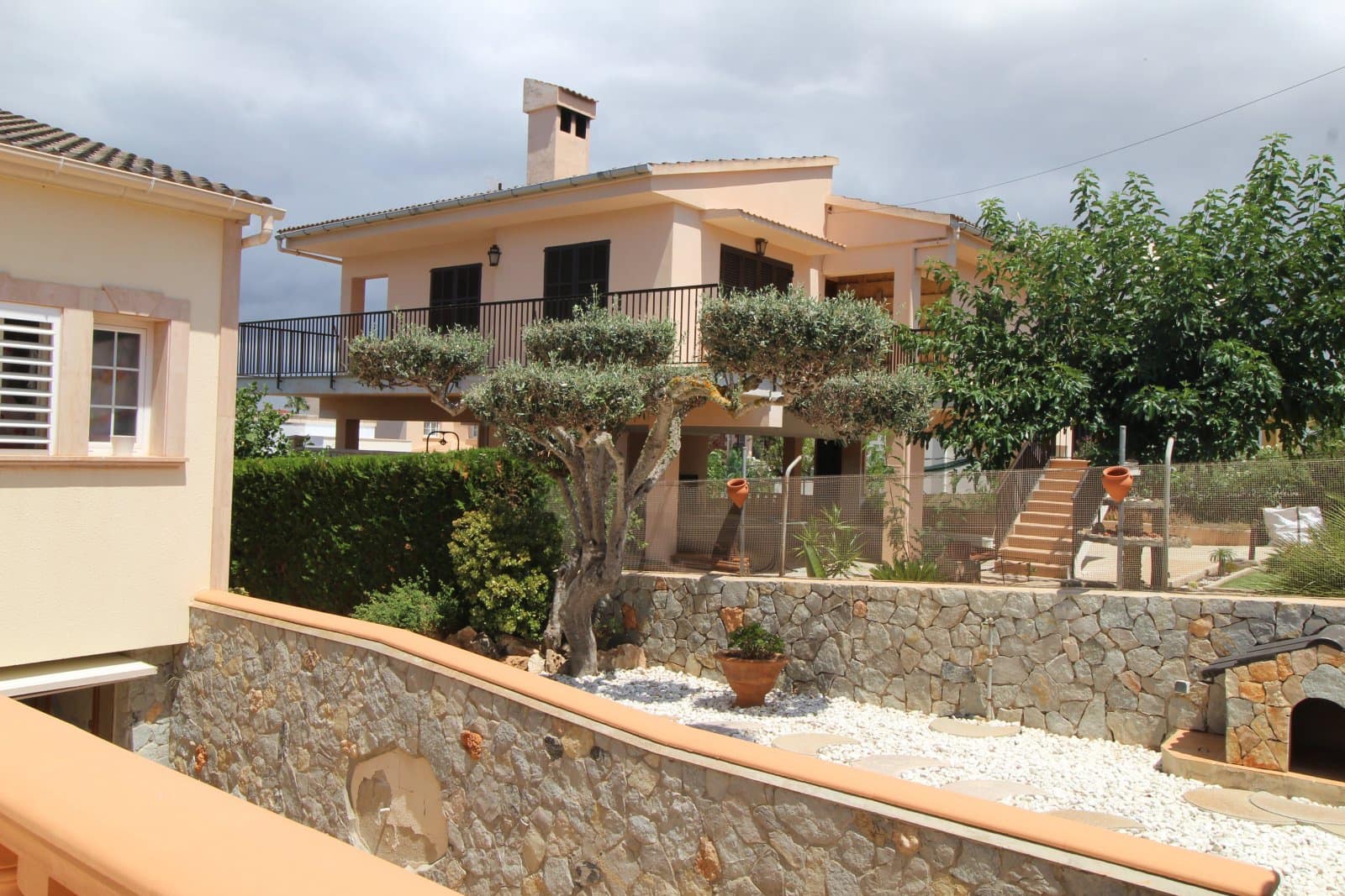 Chalet de 4 habitaciones en Badia Blava en venta con piscina garaje - 990.000 € (Ref: 9401387)