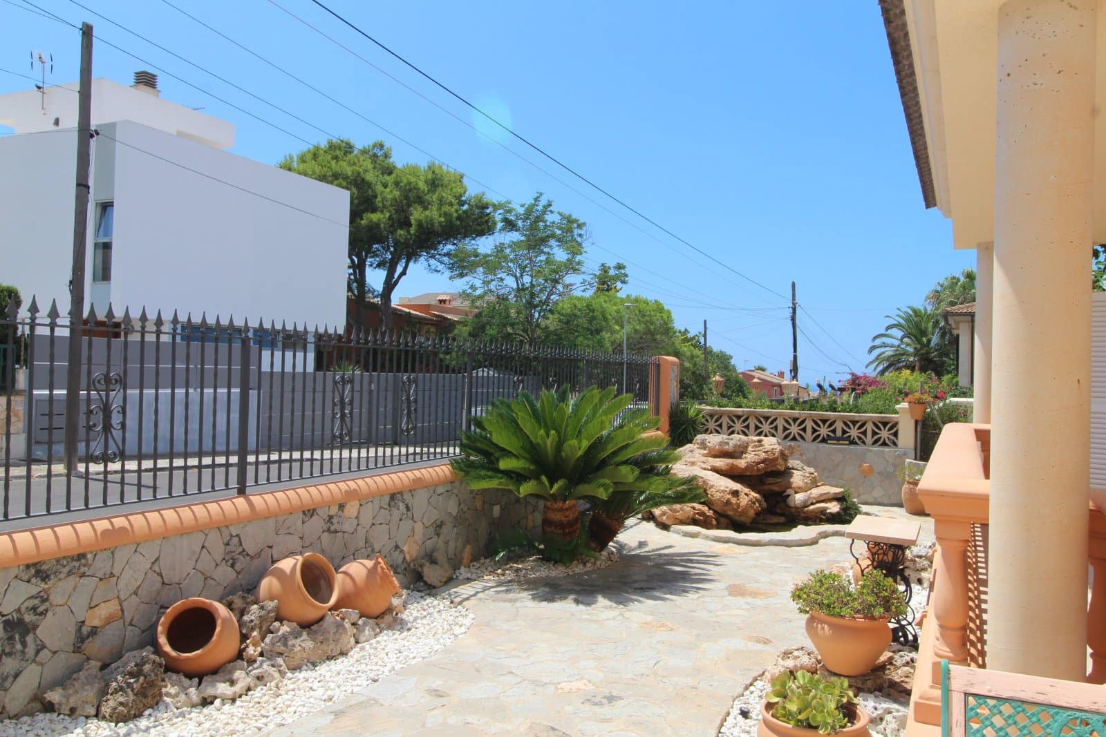 Chalet de 4 habitaciones en Badia Blava en venta con piscina garaje - 990.000 € (Ref: 9401387)