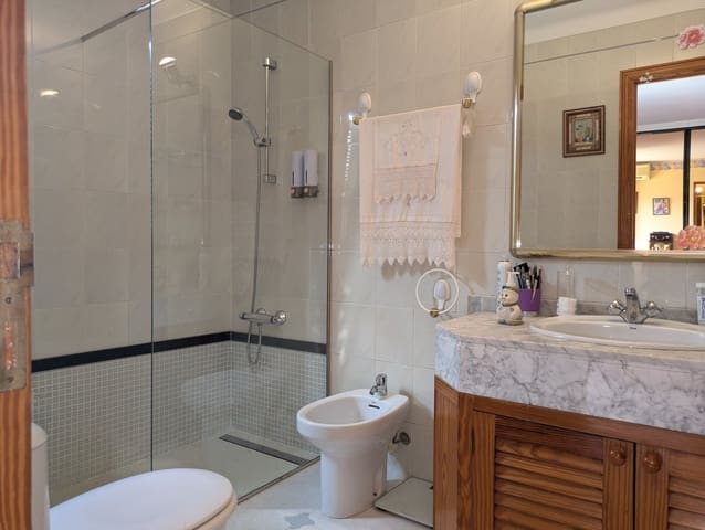 Chalet de 5 habitaciones en Badia Blava, Llucmajor en venta con piscina garaje - 950.000 € (Ref: 9401388)