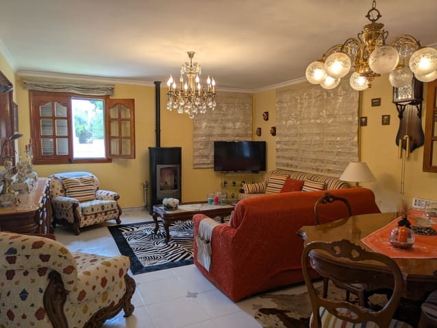 Chalet de 5 habitaciones en Badia Blava, Llucmajor en venta con piscina garaje - 950.000 € (Ref: 9401388)