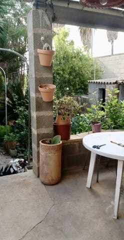 5 soveværelse Byhus til salg i Ses Salines med garage - € 735.000 (Ref: 9401390)