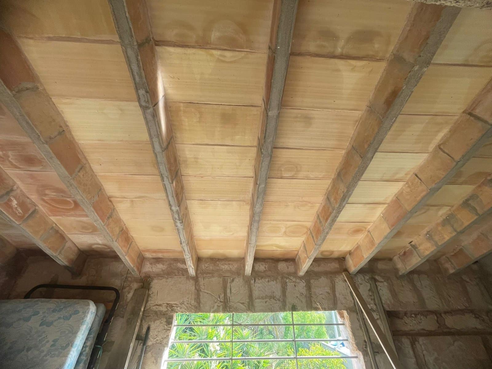 5 soveværelse Byhus til salg i Ses Salines med garage - € 735.000 (Ref: 9401390)