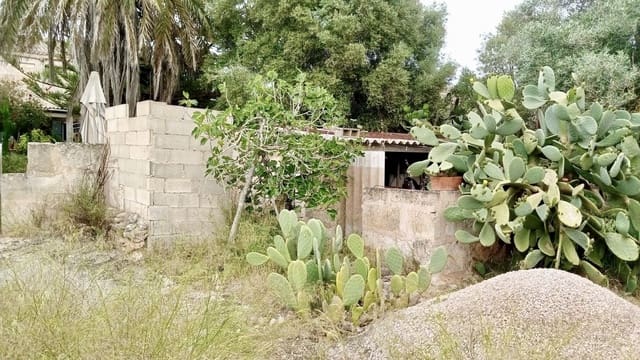 5 soveværelse Byhus til salg i Ses Salines med garage - € 735.000 (Ref: 9401390)