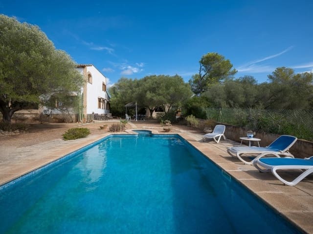 Chalet de 4 habitaciones en Marratxí en venta con piscina - 1.595.000 € (Ref: 9401392)