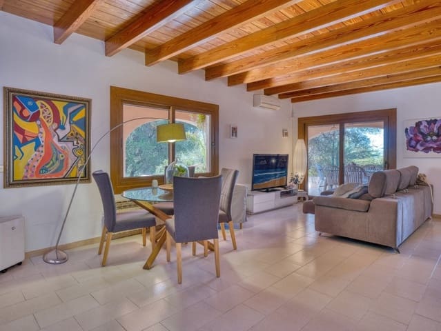 Chalet de 4 habitaciones en Marratxí en venta con piscina - 1.595.000 € (Ref: 9401392)