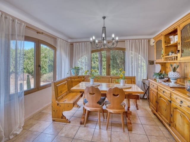 Chalet de 4 habitaciones en Marratxí en venta con piscina - 1.595.000 € (Ref: 9401392)