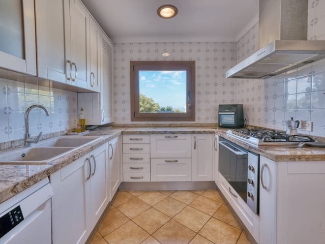 Chalet de 4 habitaciones en Marratxí en venta con piscina - 1.595.000 € (Ref: 9401392)