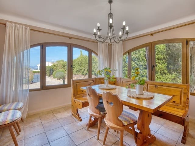 Chalet de 4 habitaciones en Marratxí en venta con piscina - 1.595.000 € (Ref: 9401392)