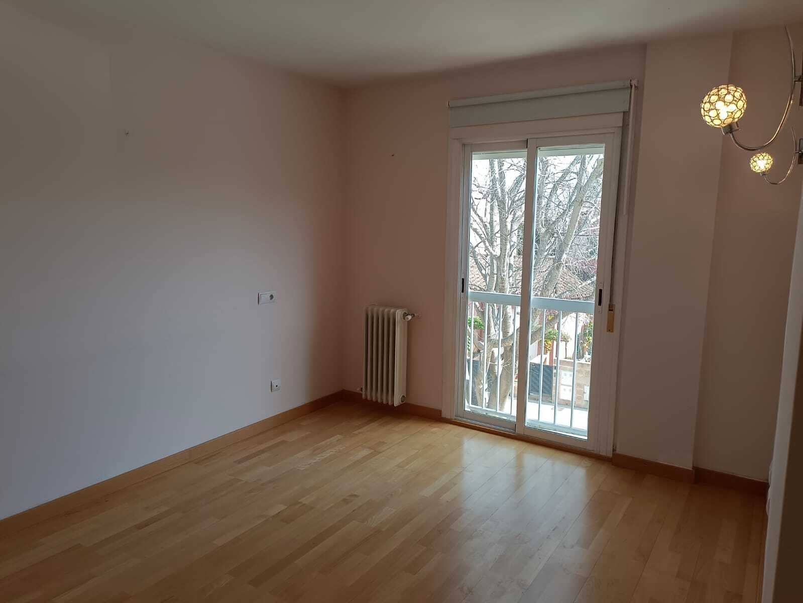 4 sypialnia Willa na sprzedaż w Palma de Mallorca z garażem - 745 000 € (Ref: 9401393)