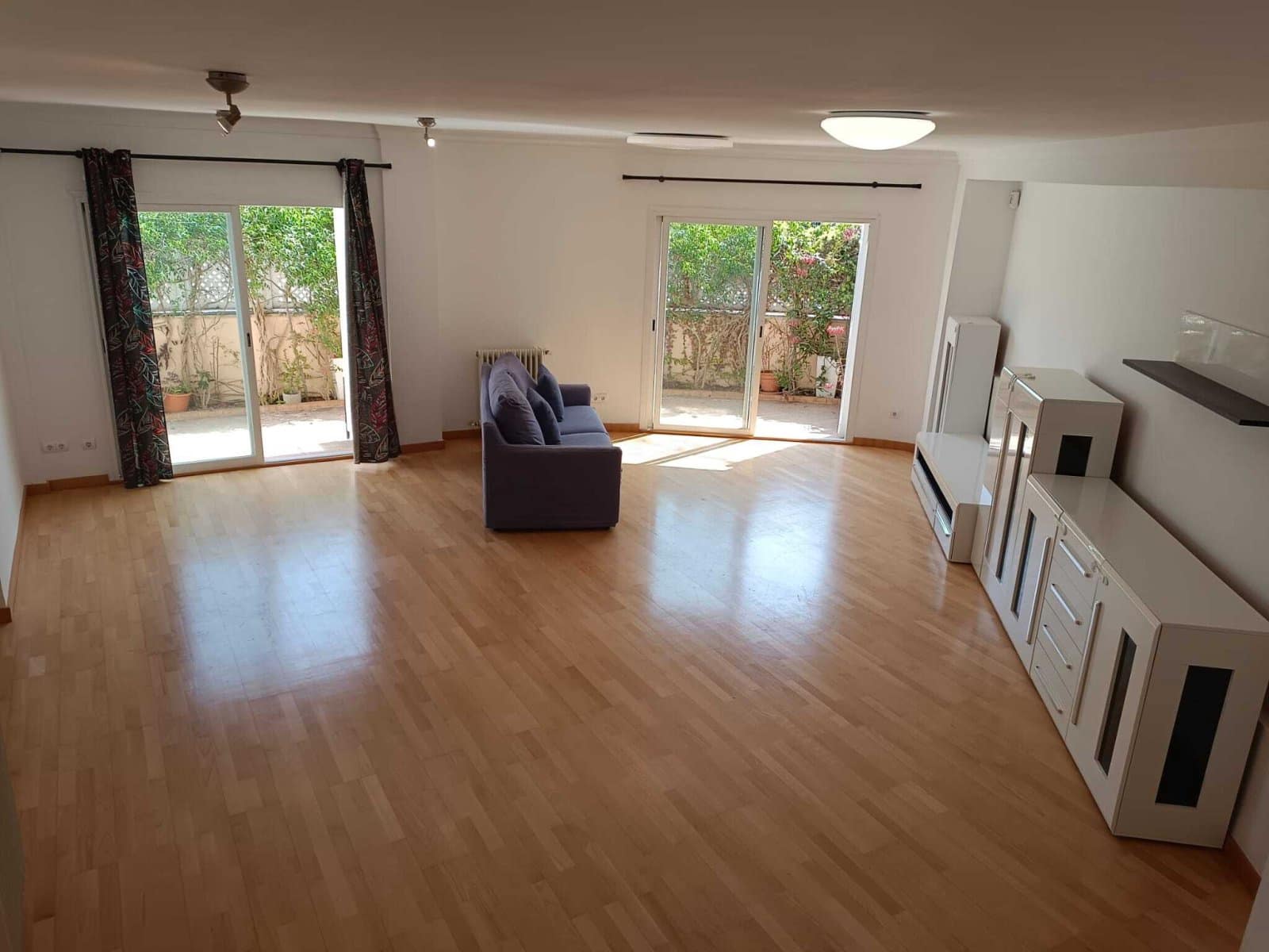 4 sypialnia Willa na sprzedaż w Palma de Mallorca z garażem - 745 000 € (Ref: 9401393)