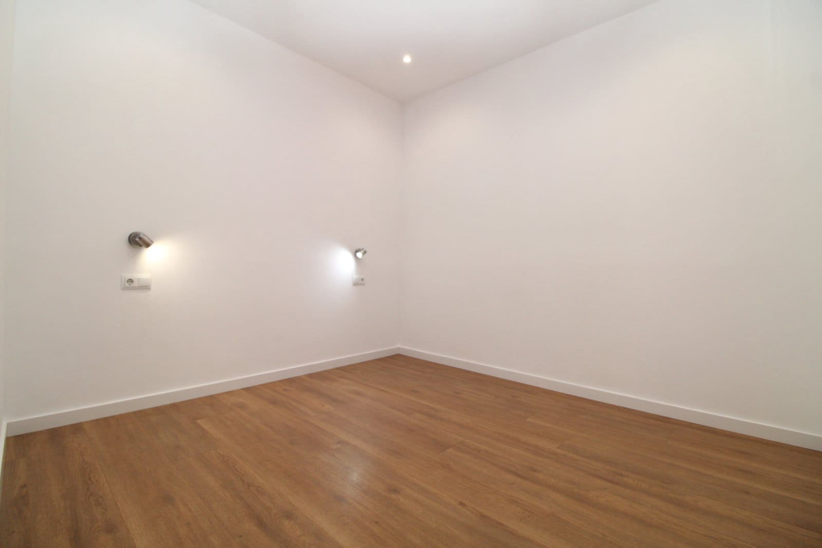 4 chambre Villa/Maison à vendre à Palma de Mallorca avec garage - 400 000 € (Ref: 9401395)