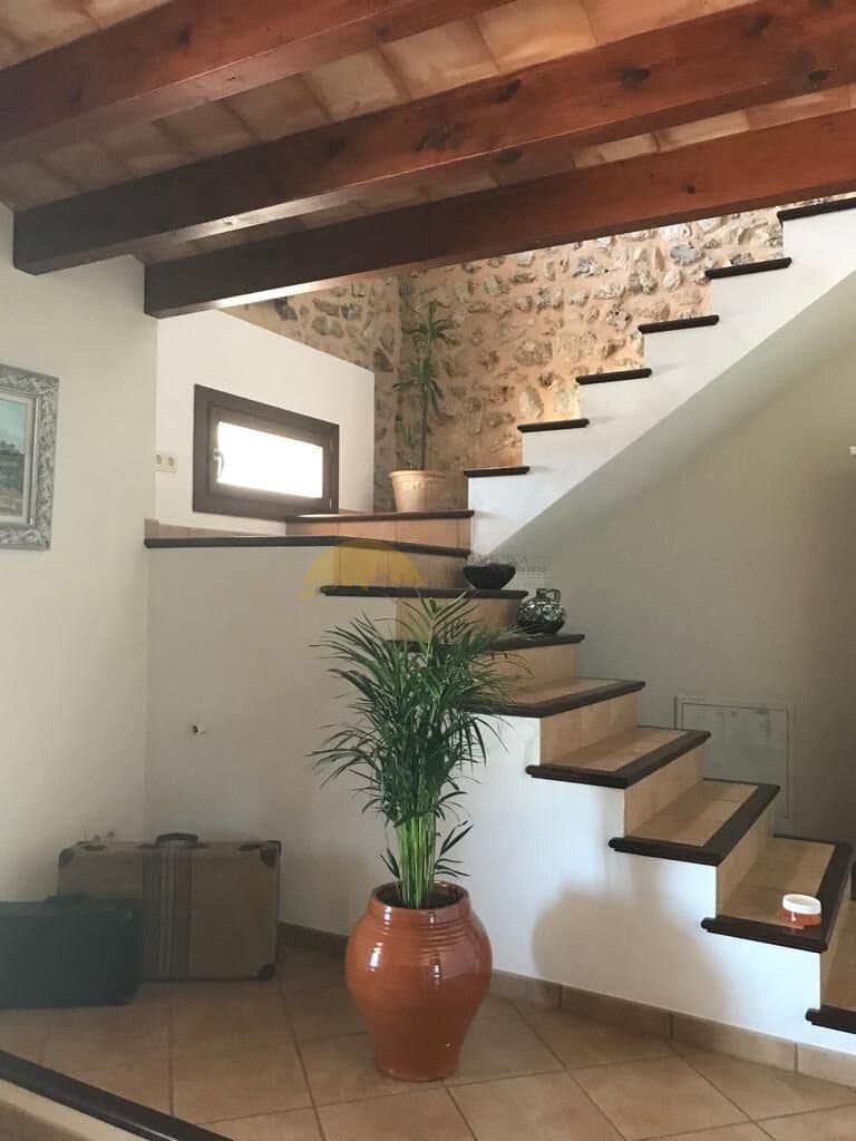 2 makuuhuone Maalaistalo myytävänä paikassa Arta mukana uima-altaan 
autotalli - 1 260 000 € (Ref: 9401399)