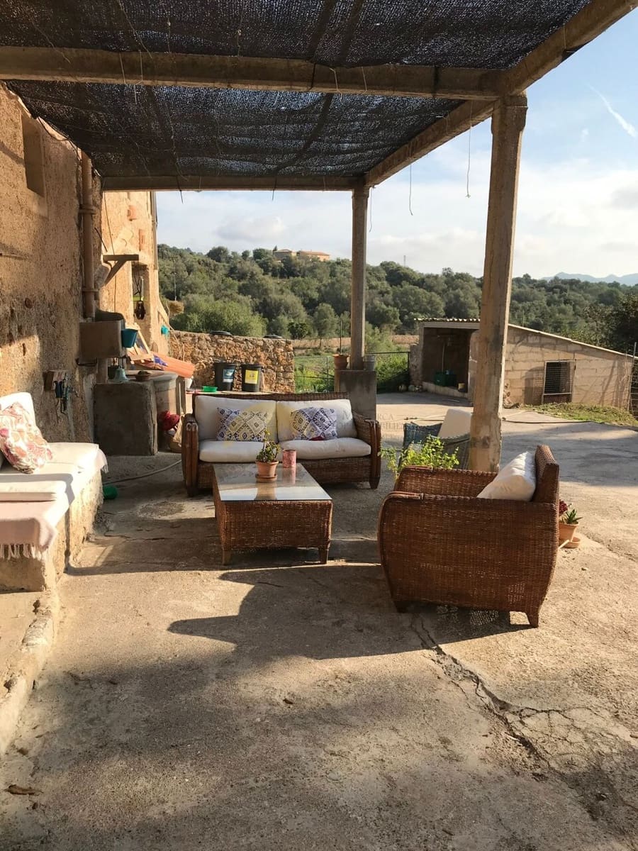 2 makuuhuone Maalaistalo myytävänä paikassa Arta mukana uima-altaan 
autotalli - 1 260 000 € (Ref: 9401399)