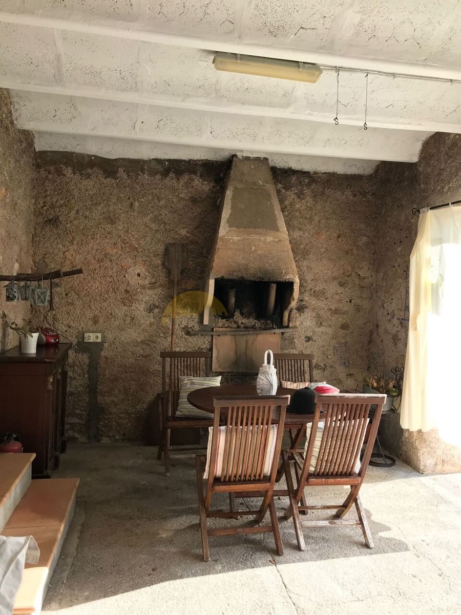 2 makuuhuone Maalaistalo myytävänä paikassa Arta mukana uima-altaan 
autotalli - 1 260 000 € (Ref: 9401399)