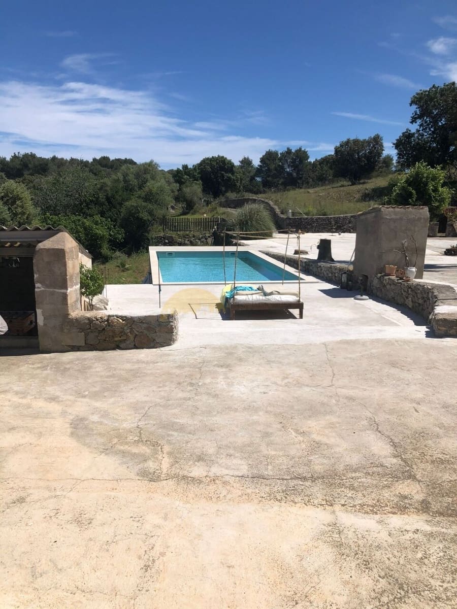 2 makuuhuone Maalaistalo myytävänä paikassa Arta mukana uima-altaan 
autotalli - 1 260 000 € (Ref: 9401399)