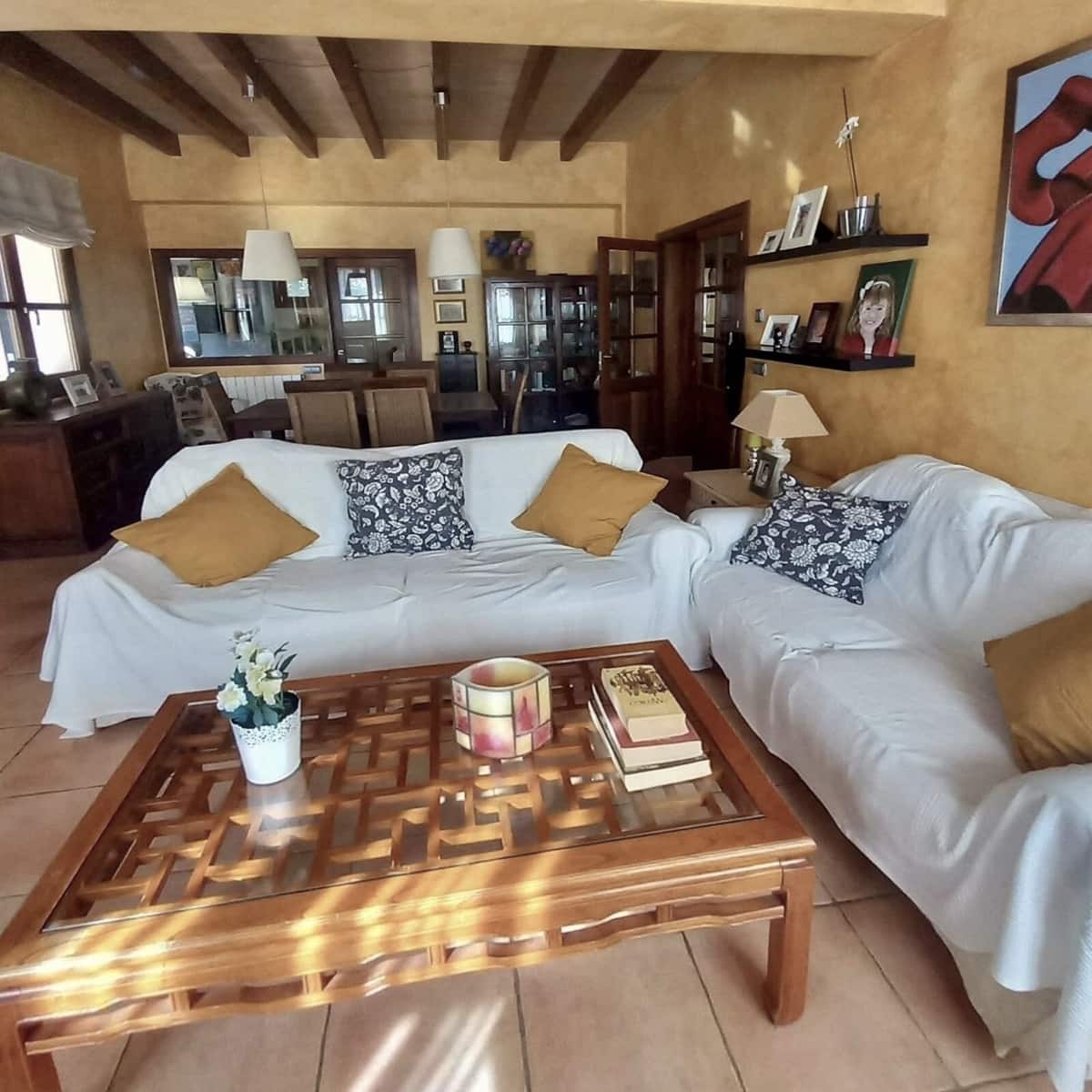 5 makuuhuone Huvila myytävänä paikassa Puigpunyent mukana 
autotalli - 990 000 € (Ref: 9401406)