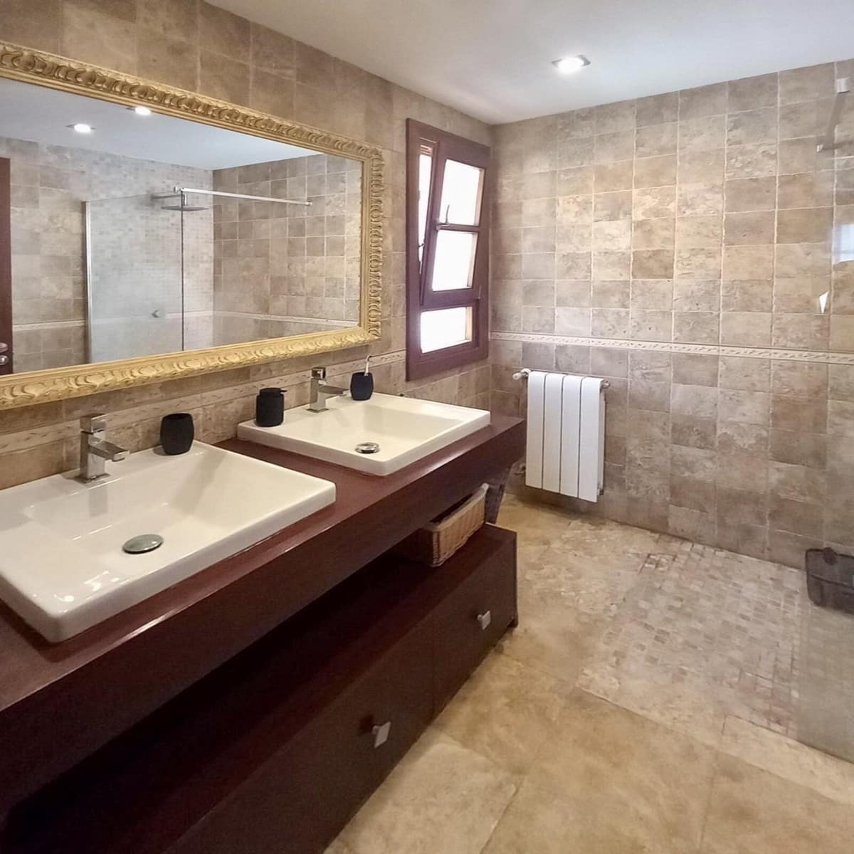 5 makuuhuone Huvila myytävänä paikassa Puigpunyent mukana 
autotalli - 990 000 € (Ref: 9401406)