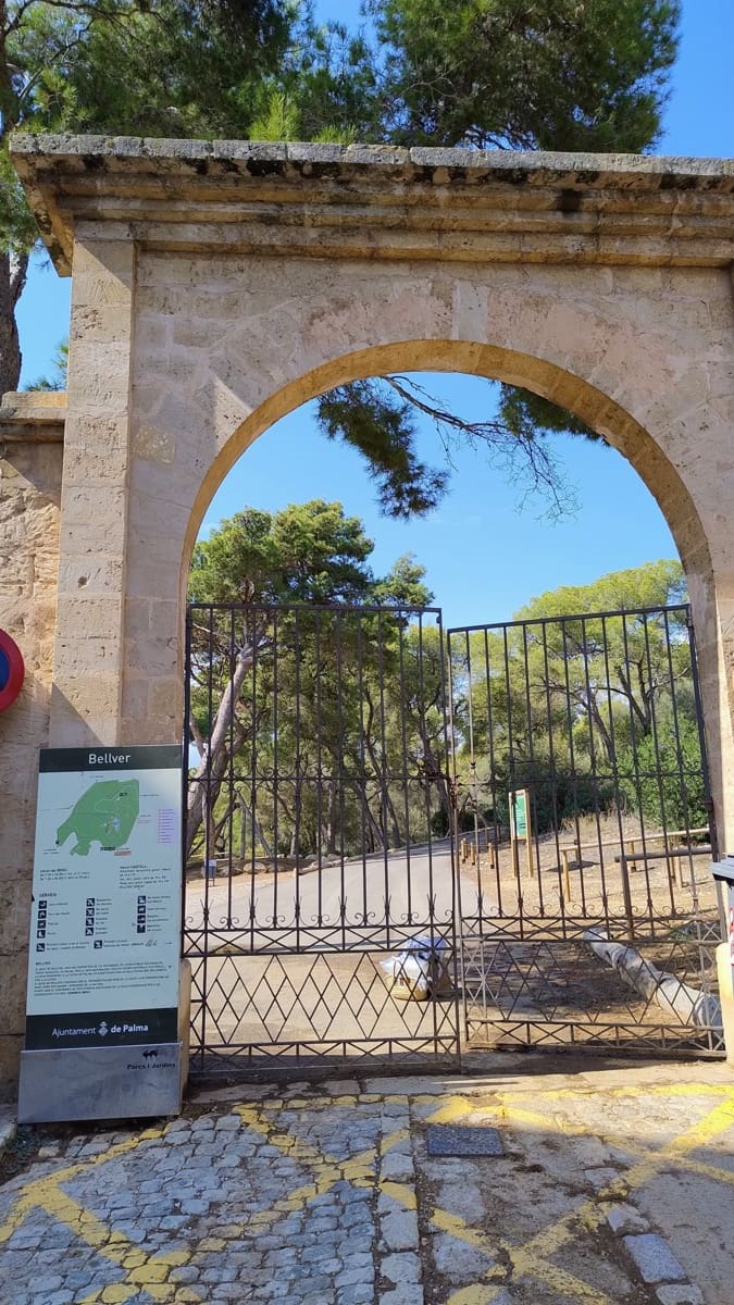 1 sypialnia Apartament na sprzedaż w Palma de Mallorca z basenem garażem - 349 000 € (Ref: 9401408)