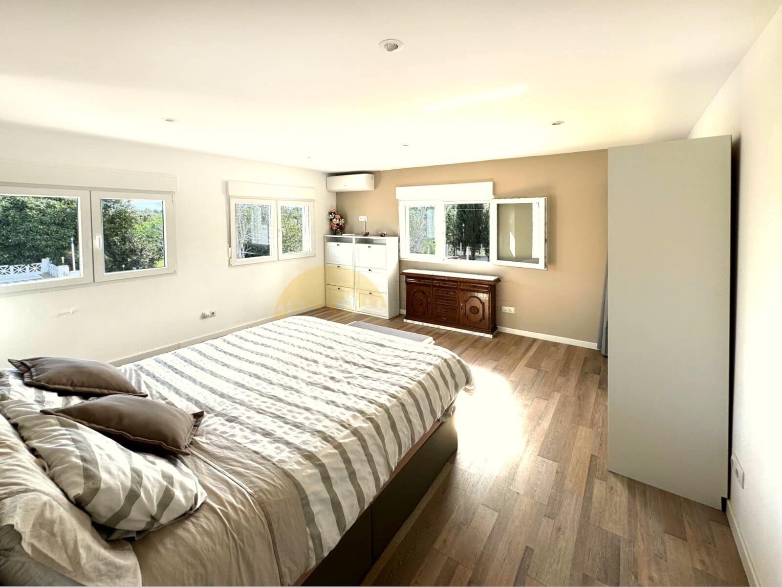 4 makuuhuone Maalaistalo myytävänä paikassa Sencelles mukana uima-altaan 
autotalli - 667 000 € (Ref: 9401411)